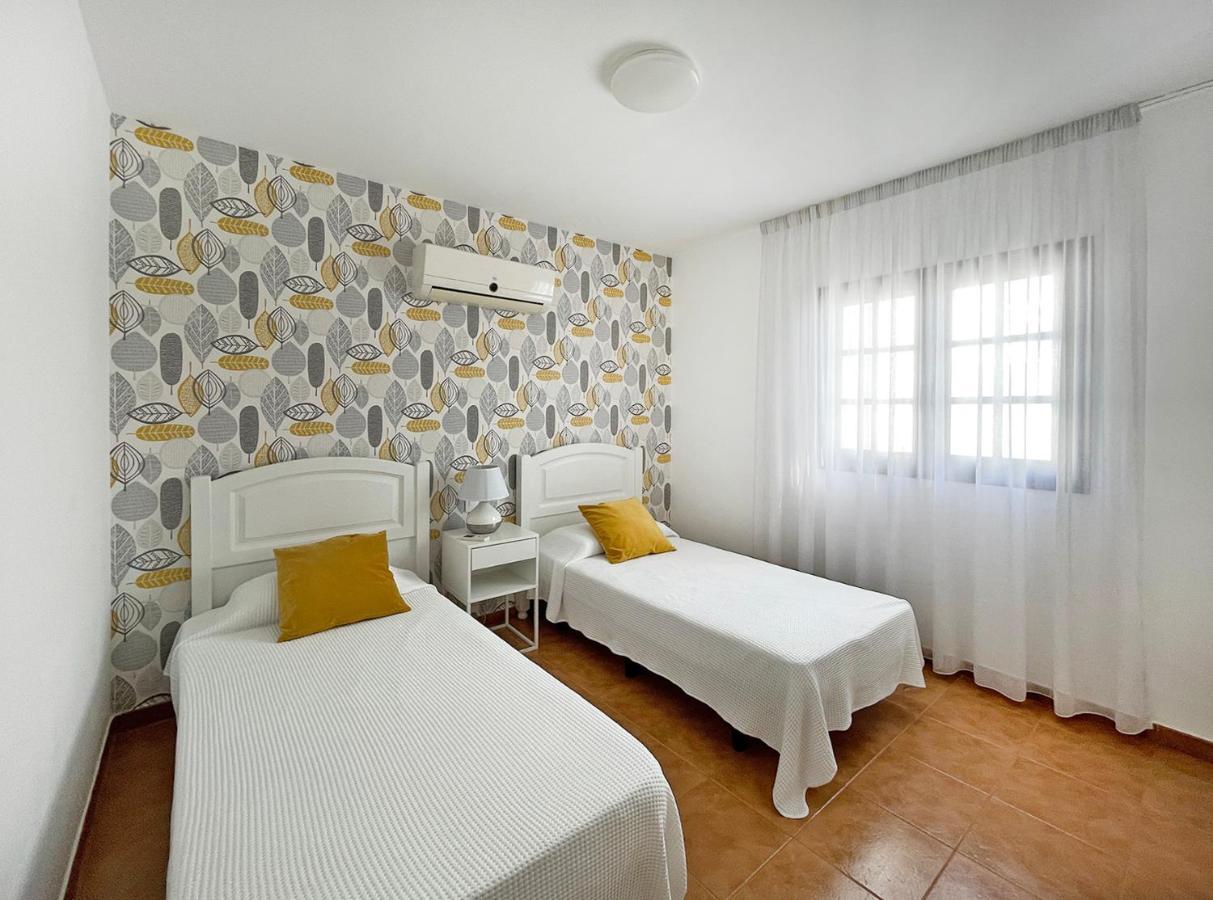 Villa Charlotte Тиас Экстерьер фото